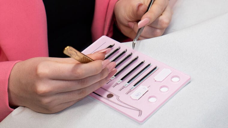 Alege un curs de extensii-De-Gene